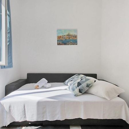 Appartement Accadia - Welkeys มาร์กเซย ภายนอก รูปภาพ